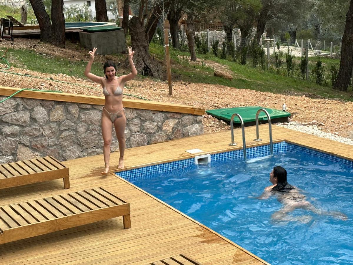 Panurlawoodenhouse Oezel Havuz& Sauna Mavi Ngoại thất bức ảnh