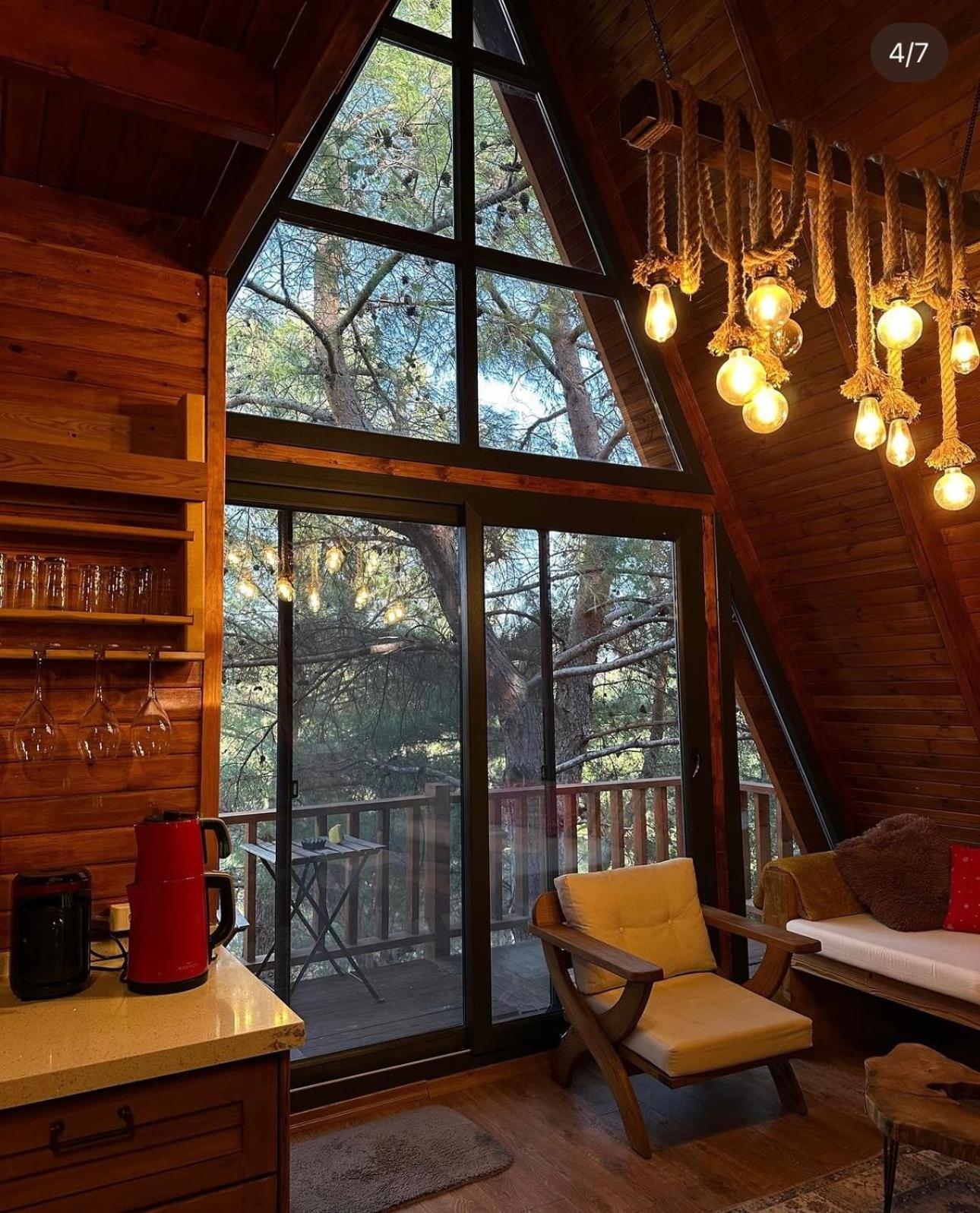 Panurlawoodenhouse Oezel Havuz& Sauna Mavi Ngoại thất bức ảnh