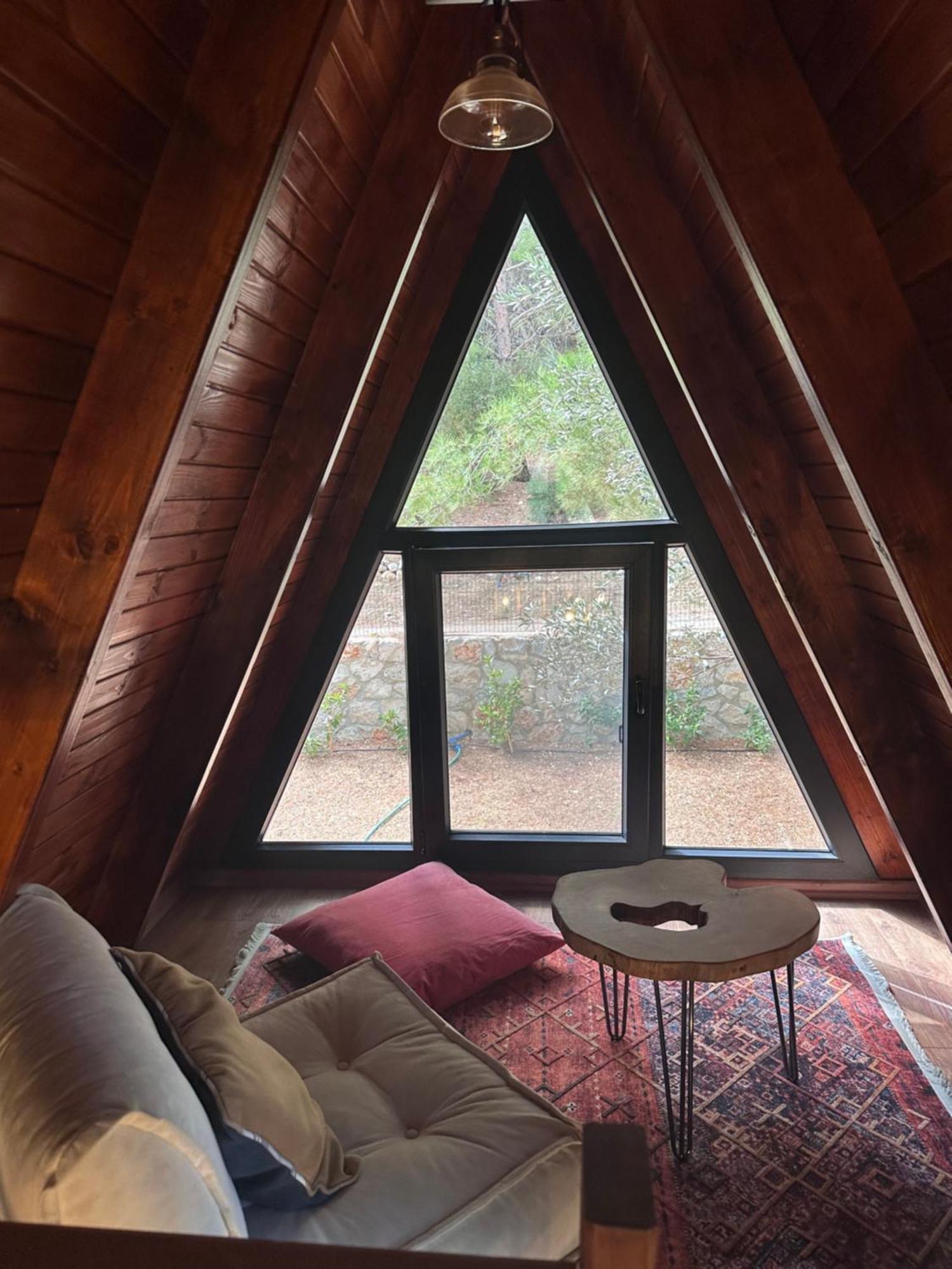 Panurlawoodenhouse Oezel Havuz& Sauna Mavi Ngoại thất bức ảnh