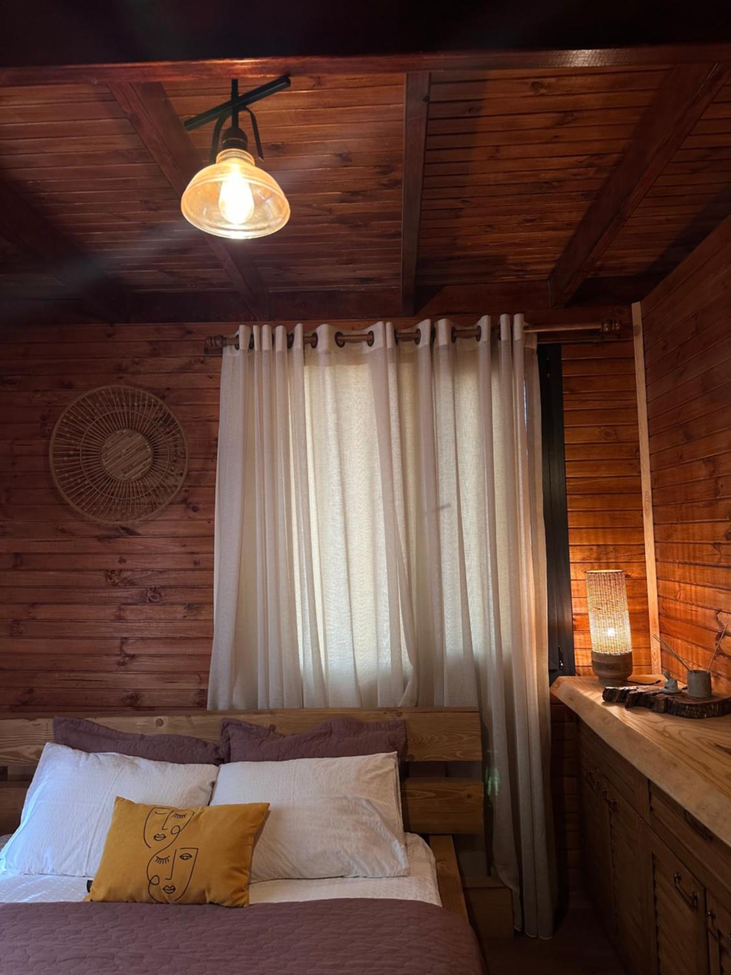 Panurlawoodenhouse Oezel Havuz& Sauna Mavi Ngoại thất bức ảnh